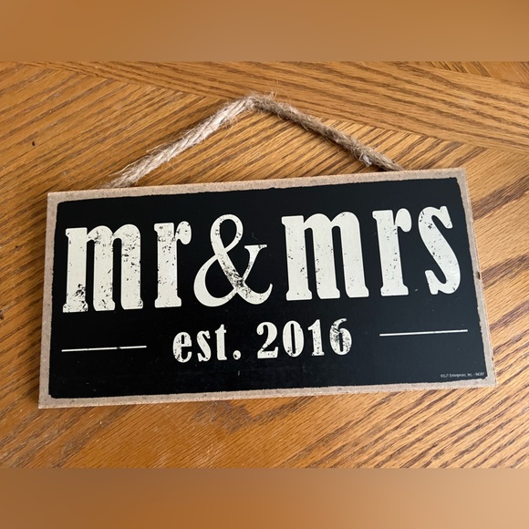 Wooden Mr. & Mrs. Est. 2016 Hanging Sign - Picture 4 of 4